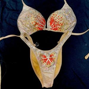 FIGURE COMPETITION SUIT